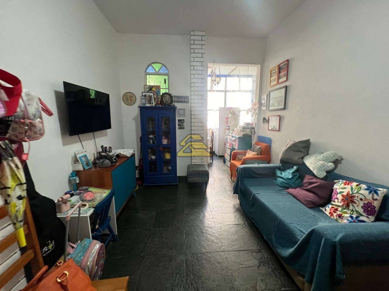 Apartamento à venda com 1 quarto, 42m² - Foto 1