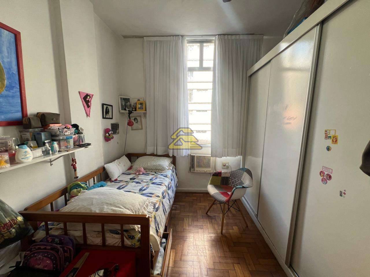 Apartamento à venda com 1 quarto, 42m² - Foto 11