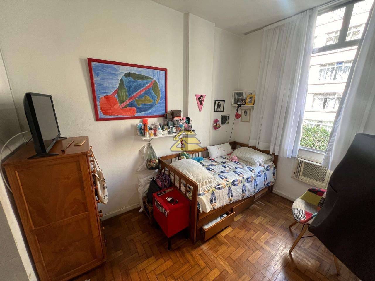 Apartamento à venda com 1 quarto, 42m² - Foto 14