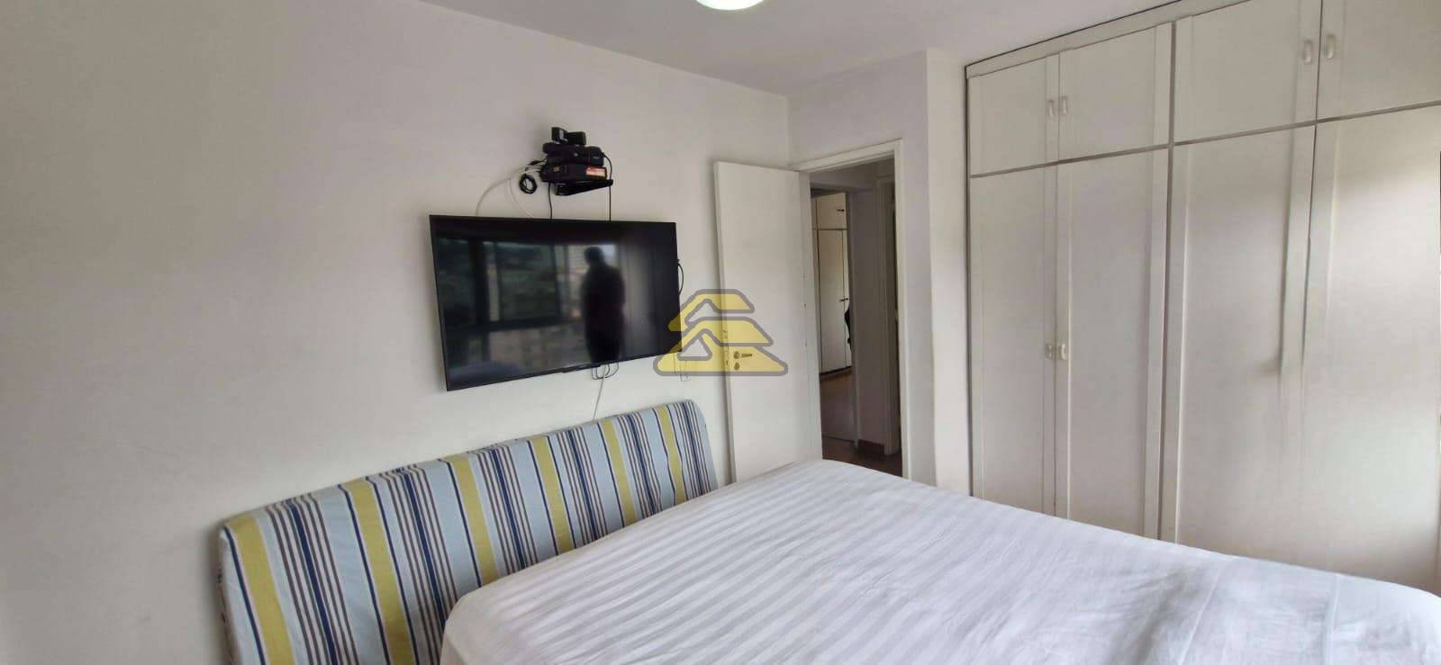 Apartamento à venda com 3 quartos, 118m² - Foto 18