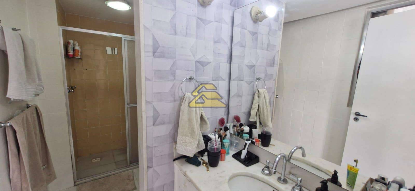 Apartamento à venda com 3 quartos, 118m² - Foto 23