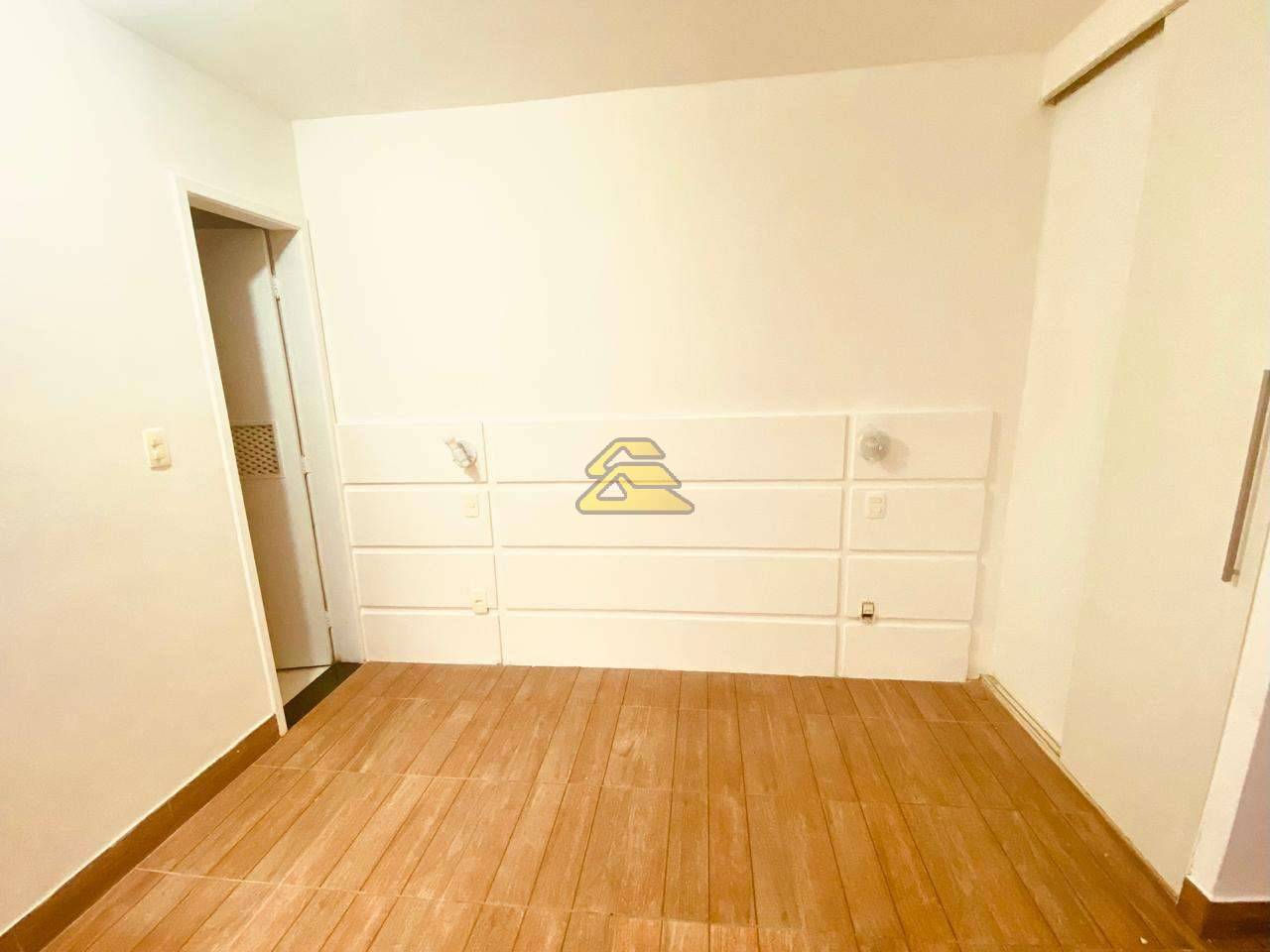 Kitnet e Studio à venda com 1 quarto, 31m² - Foto 3