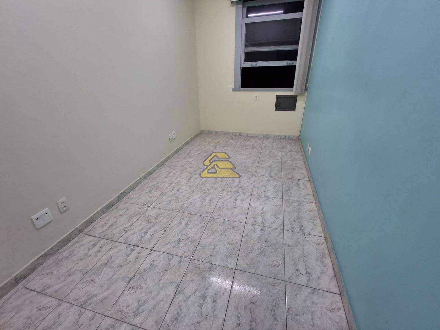 Apartamento à venda com 1 quarto, 38m² - Foto 31