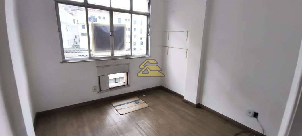 Apartamento à venda com 2 quartos, 77m² - Foto 35