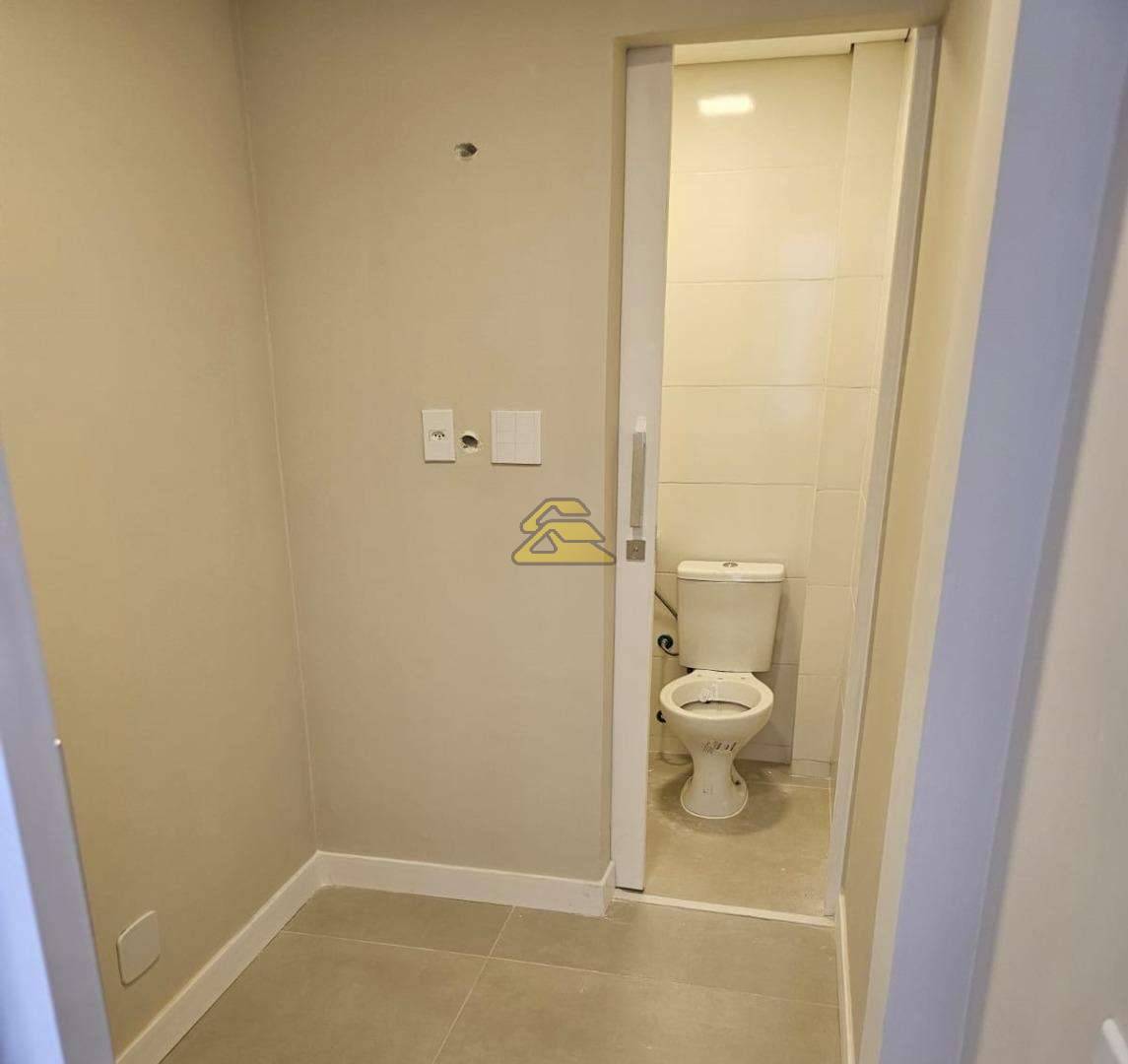 Apartamento à venda com 2 quartos, 70m² - Foto 18