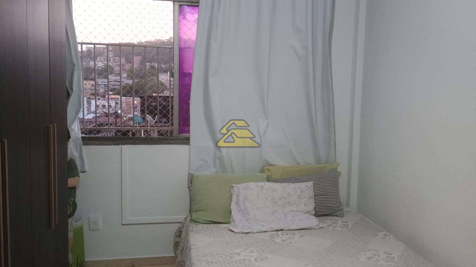 Apartamento à venda com 2 quartos, 64m² - Foto 5