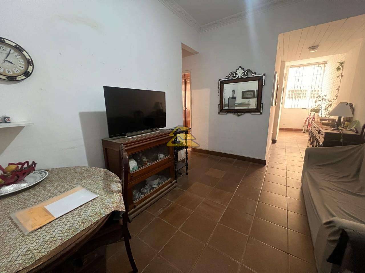 Apartamento à venda com 1 quarto, 45m² - Foto 1