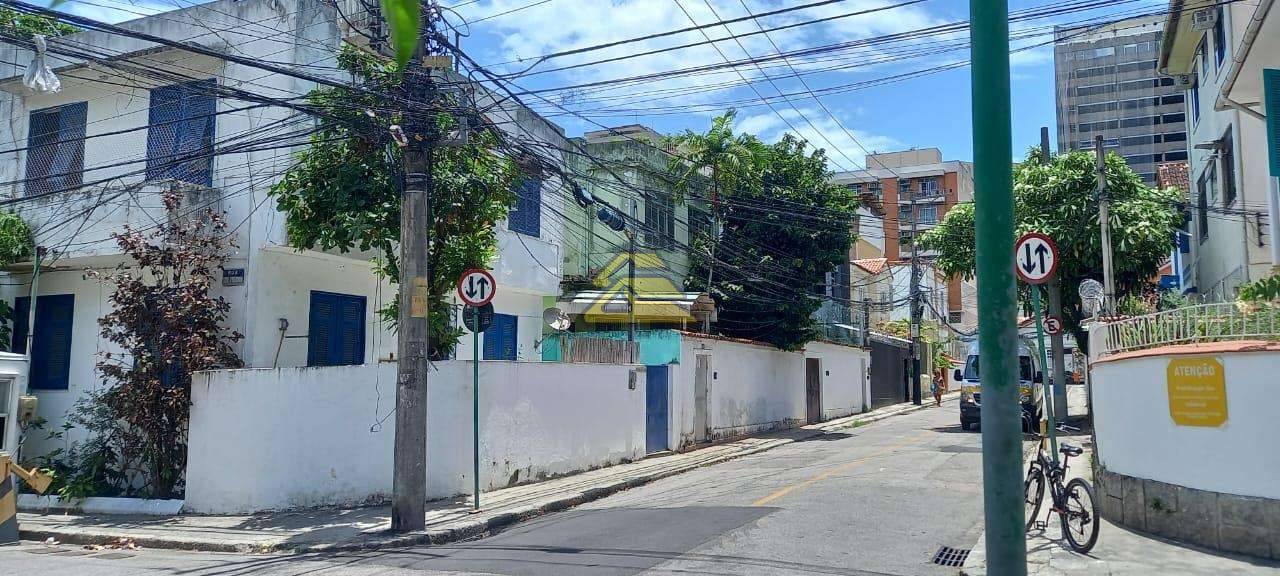 Prédio Inteiro à venda com 8 quartos, 238m² - Foto 11