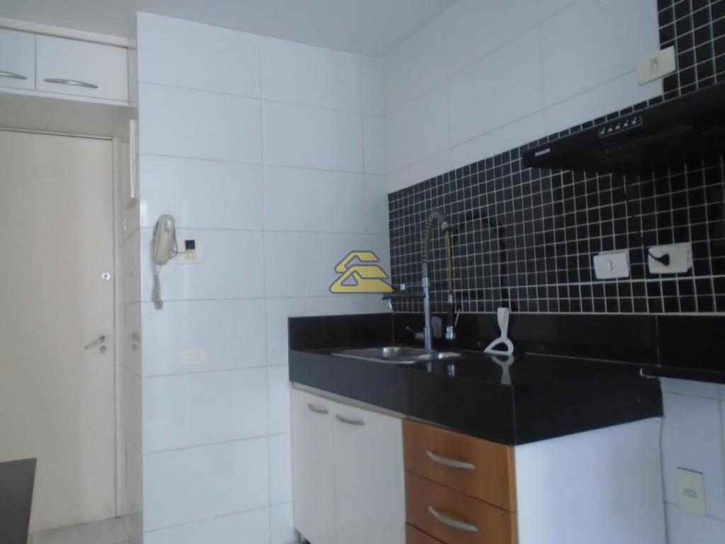 Apartamento para alugar com 2 quartos, 70m² - Foto 14