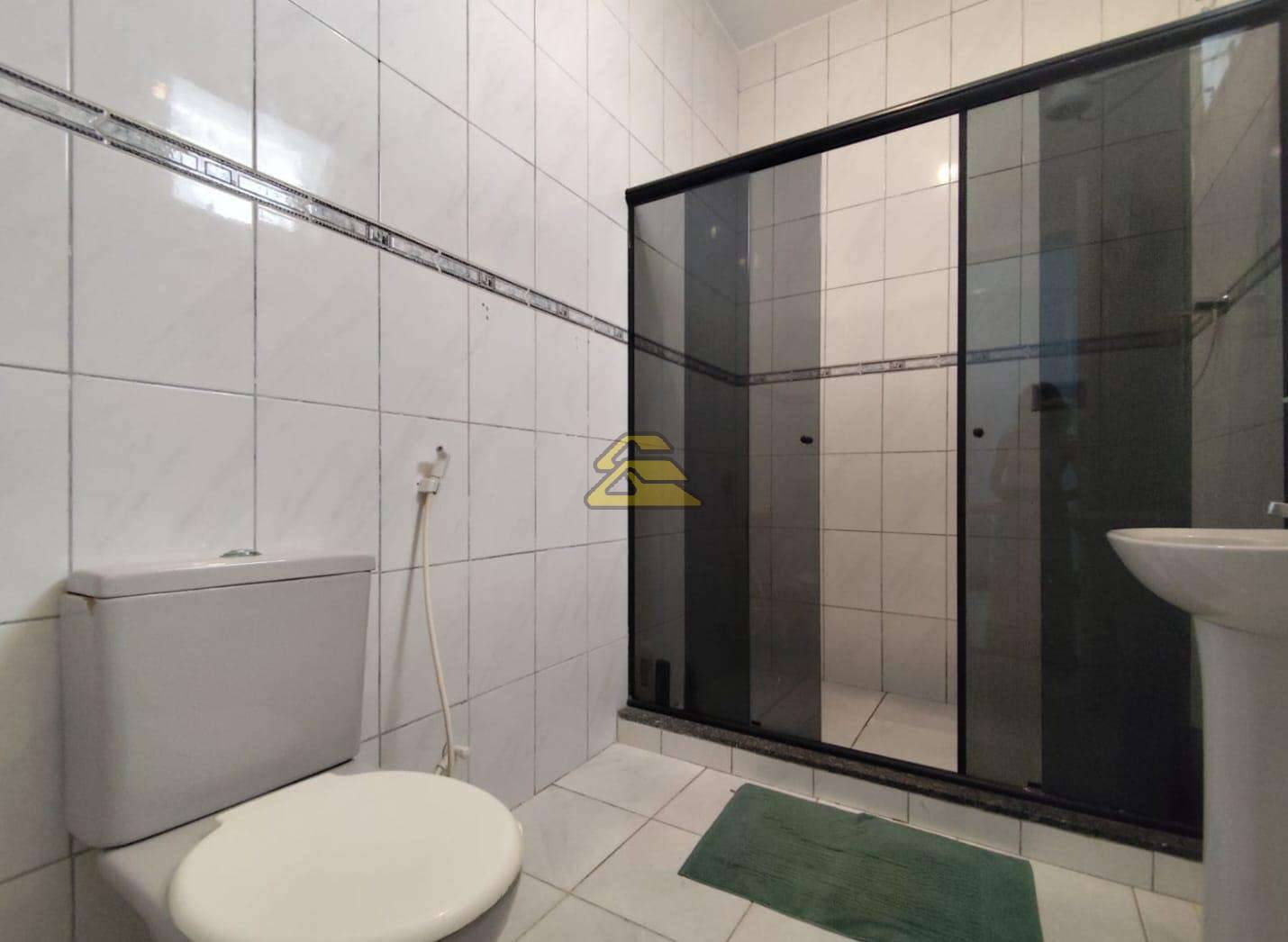 Casa à venda com 2 quartos, 55m² - Foto 9