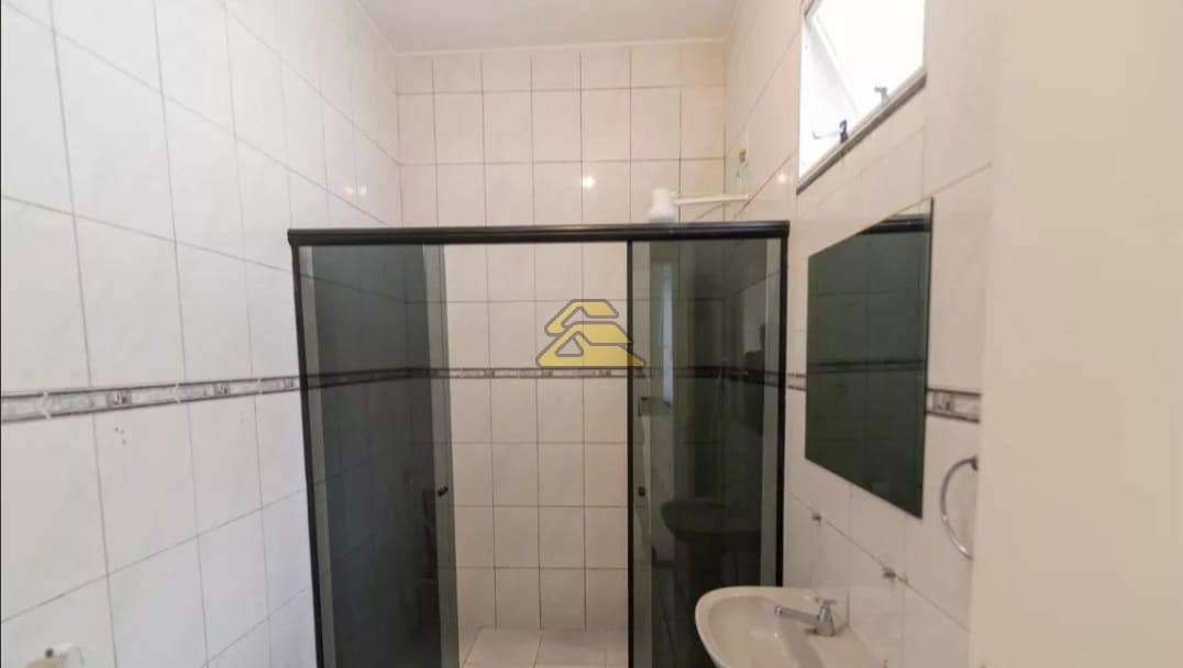 Casa à venda com 2 quartos, 55m² - Foto 11