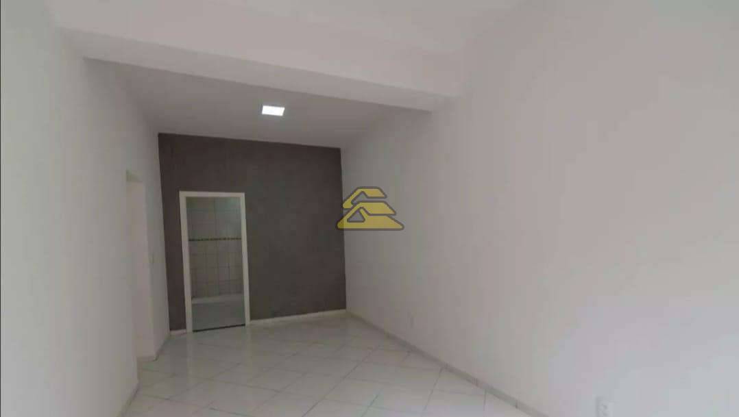 Casa à venda com 2 quartos, 55m² - Foto 22