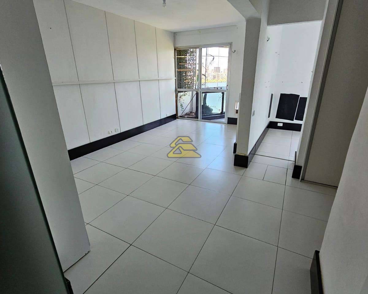 Apartamento à venda com 3 quartos, 160m² - Foto 13