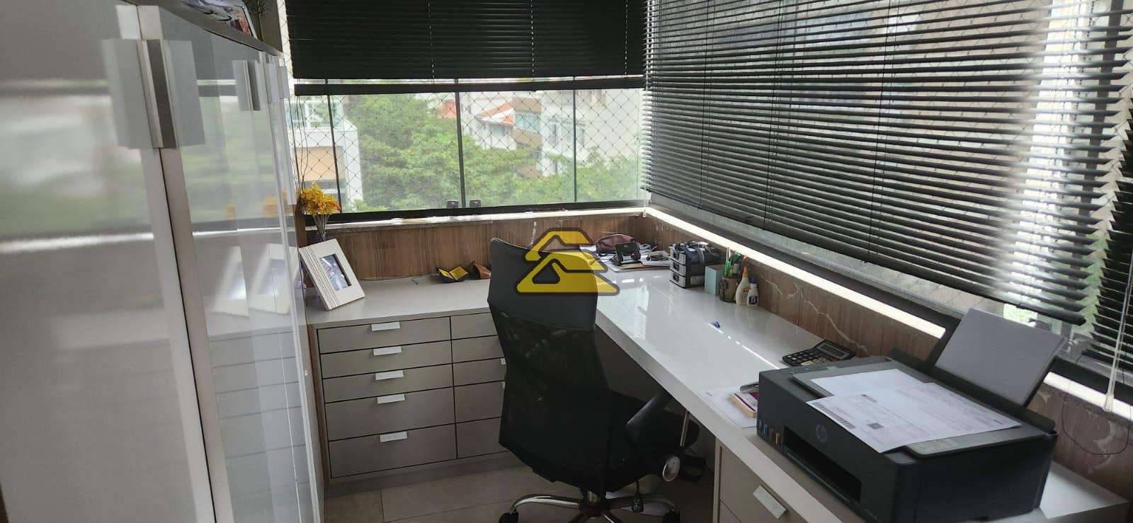 Cobertura à venda com 3 quartos, 247m² - Foto 18