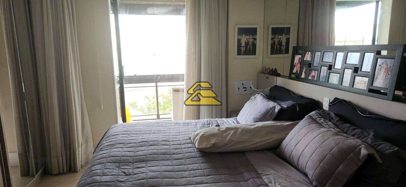 Cobertura à venda com 3 quartos, 247m² - Foto 14