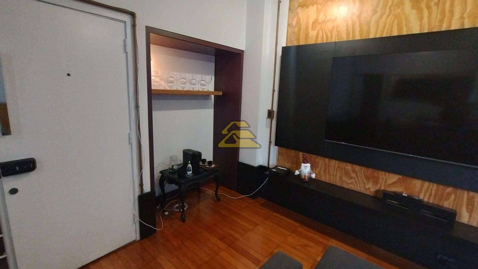 Apartamento à venda e aluguel com 3 quartos, 130m² - Foto 4