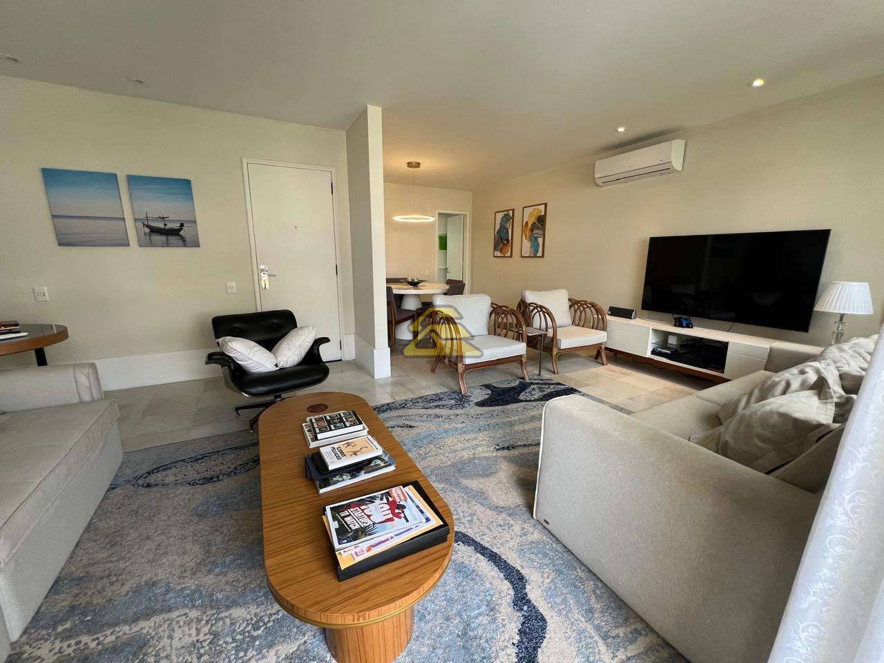 Apartamento à venda com 3 quartos, 130m² - Foto 1