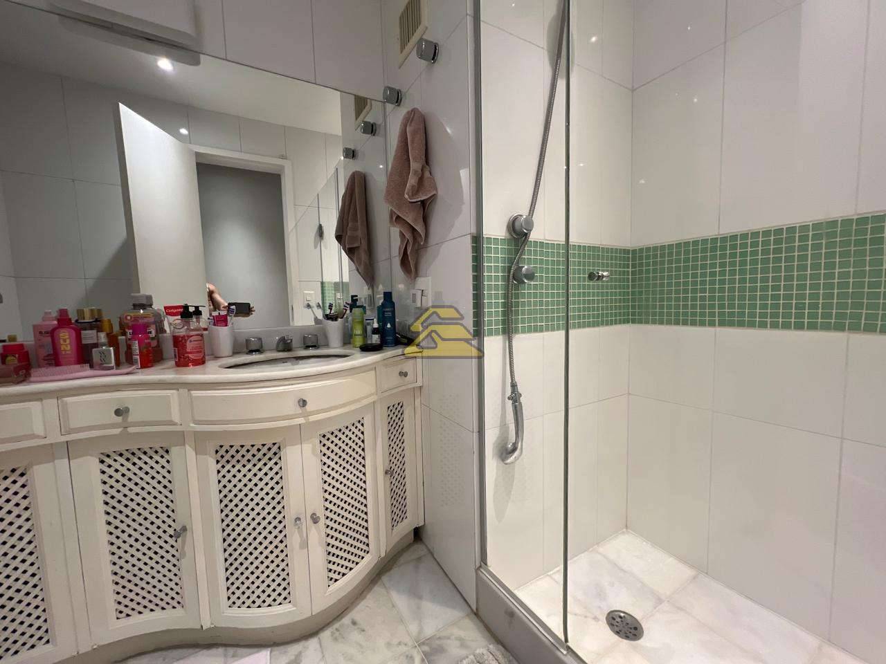 Apartamento à venda com 3 quartos, 130m² - Foto 23