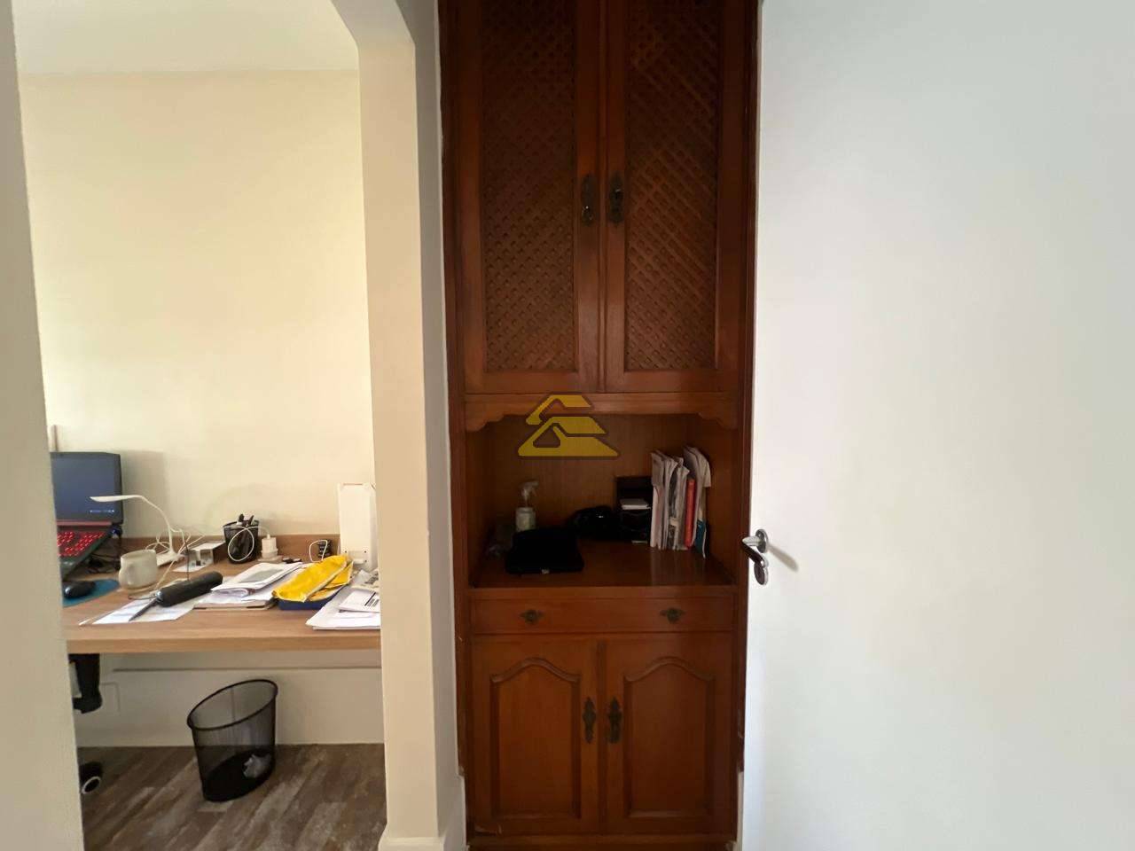 Apartamento à venda com 3 quartos, 130m² - Foto 18