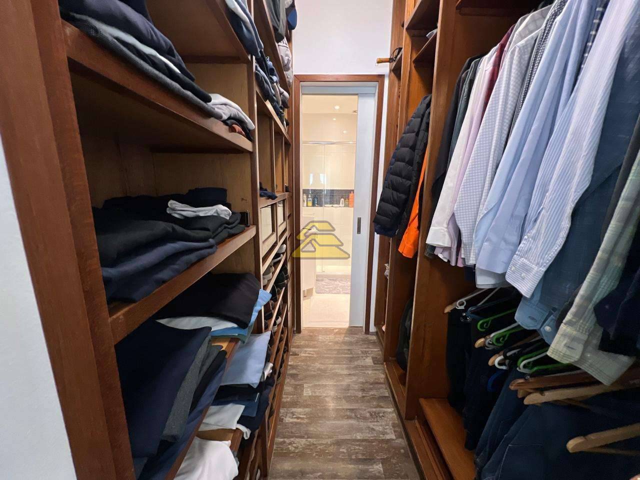 Apartamento à venda com 3 quartos, 130m² - Foto 16