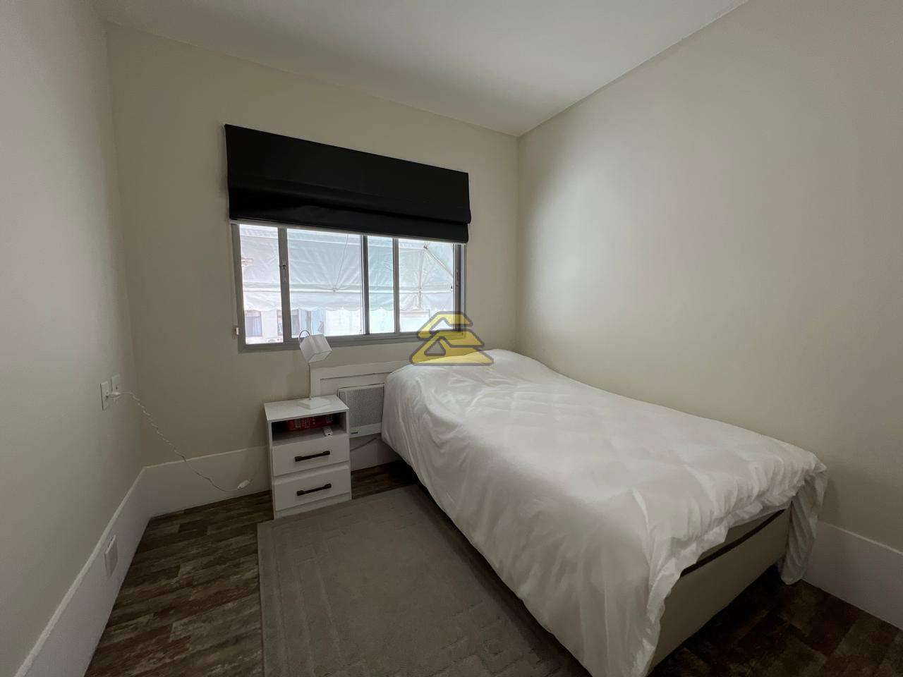 Apartamento à venda com 3 quartos, 130m² - Foto 20