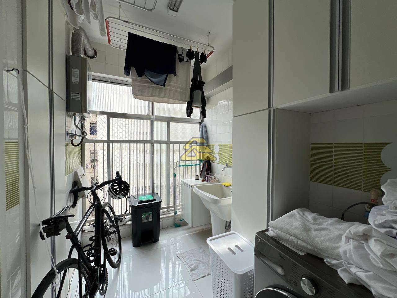 Apartamento à venda com 3 quartos, 130m² - Foto 34