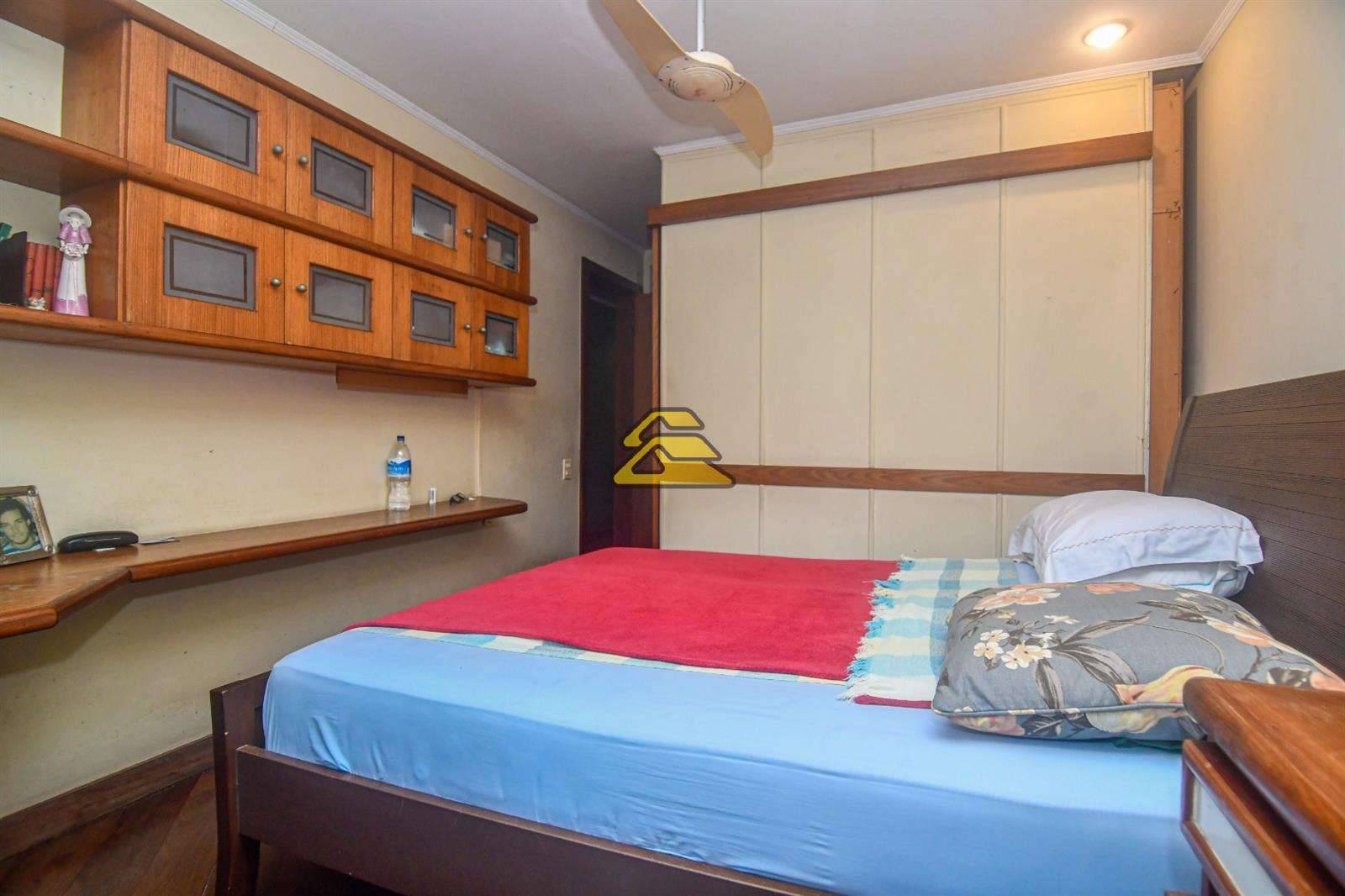 Apartamento à venda com 3 quartos, 151m² - Foto 11