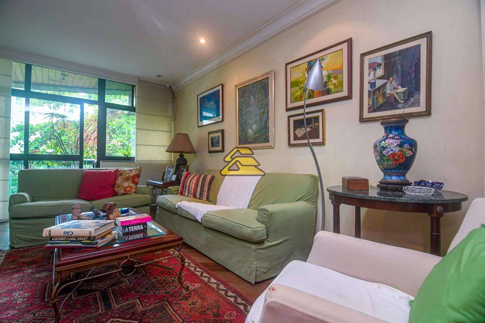 Apartamento à venda com 3 quartos, 151m² - Foto 8