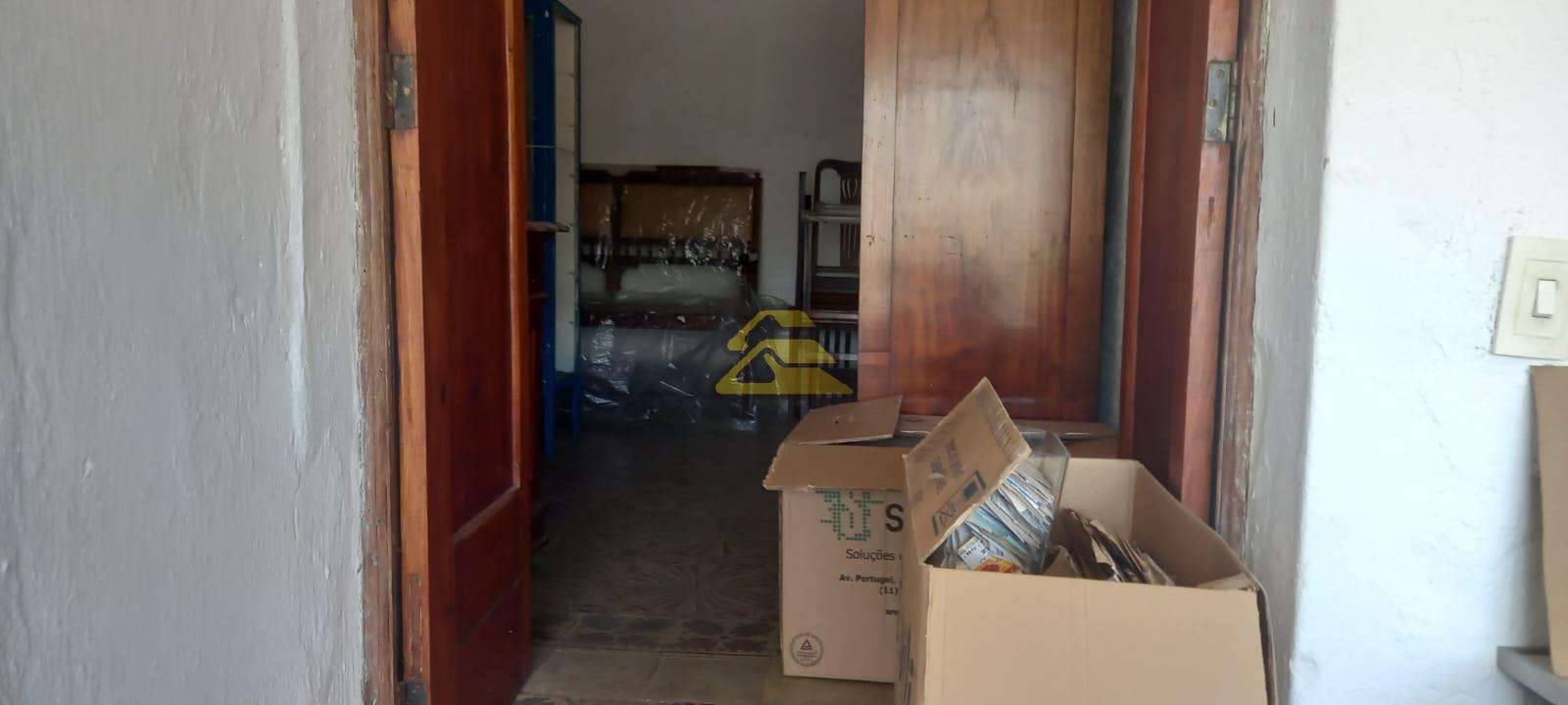 Casa à venda com 2 quartos, 61m² - Foto 7