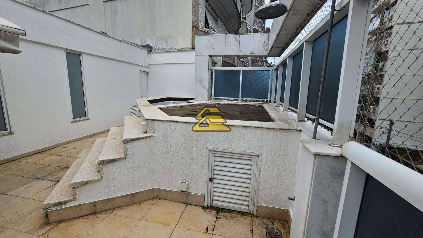 Cobertura à venda com 3 quartos, 176m² - Foto 27