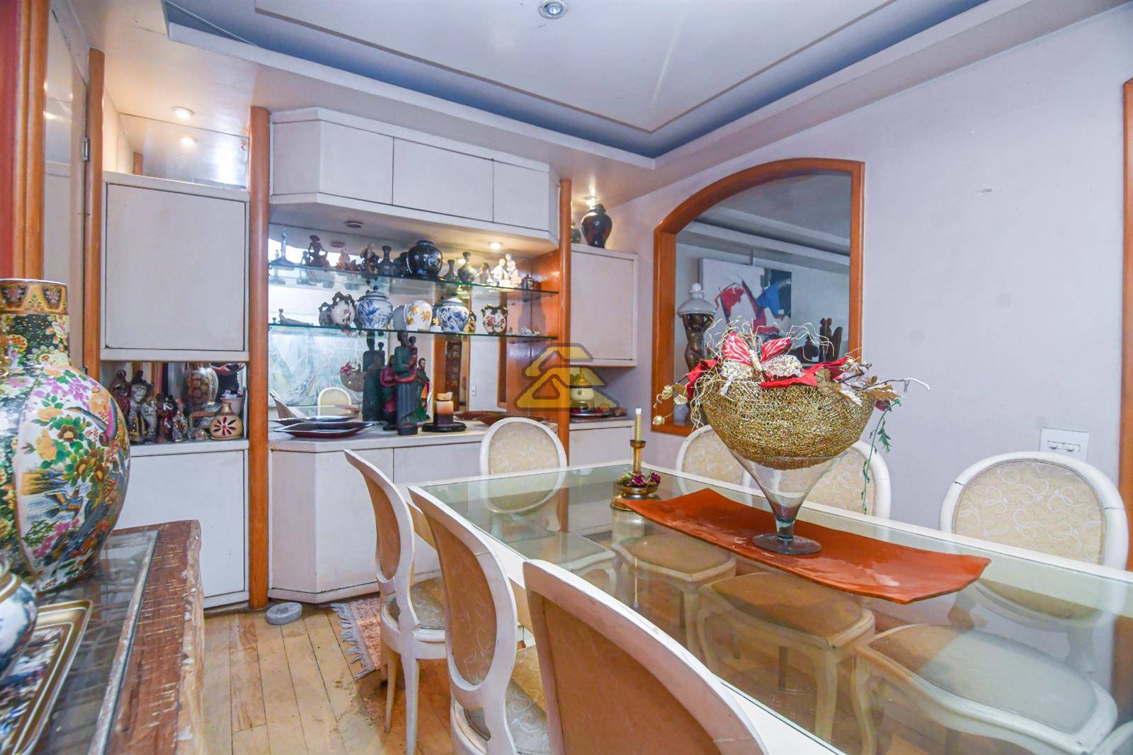 Apartamento à venda com 5 quartos, 217m² - Foto 8