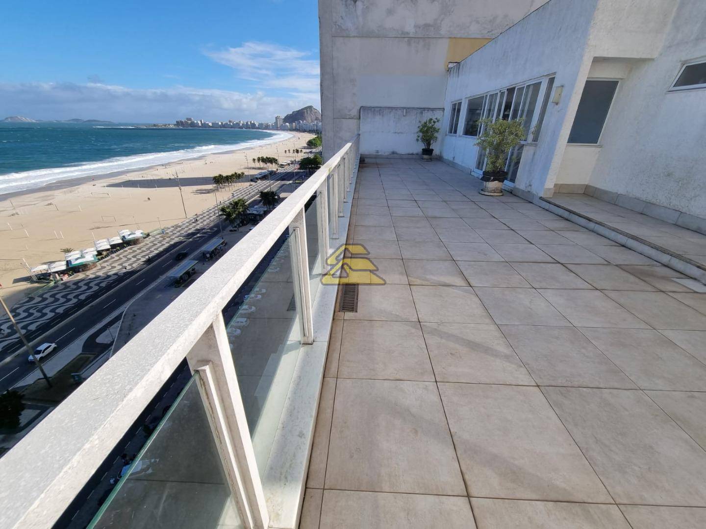 Cobertura à venda com 3 quartos, 612m² - Foto 1