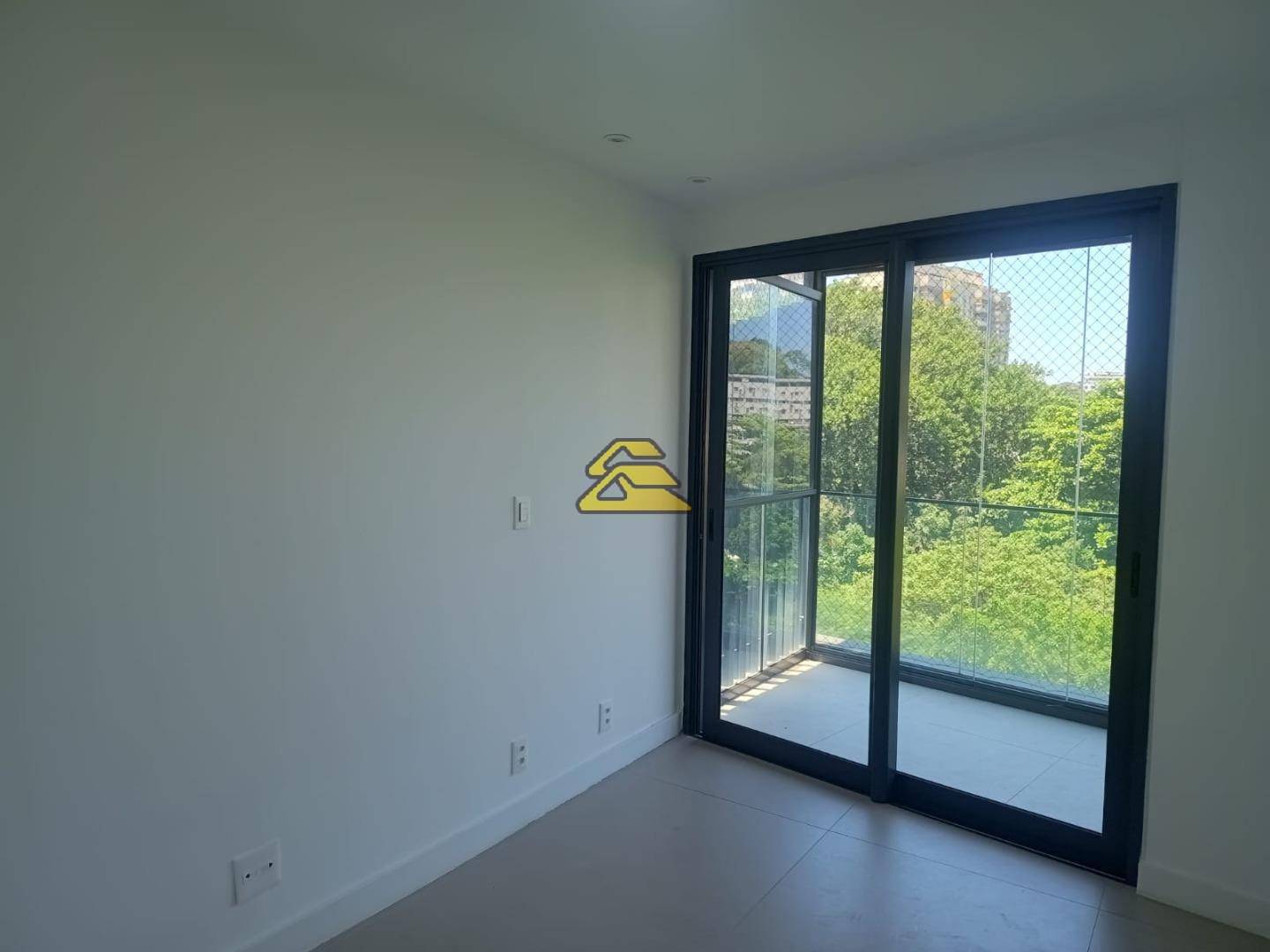 Cobertura à venda com 3 quartos, 180m² - Foto 16