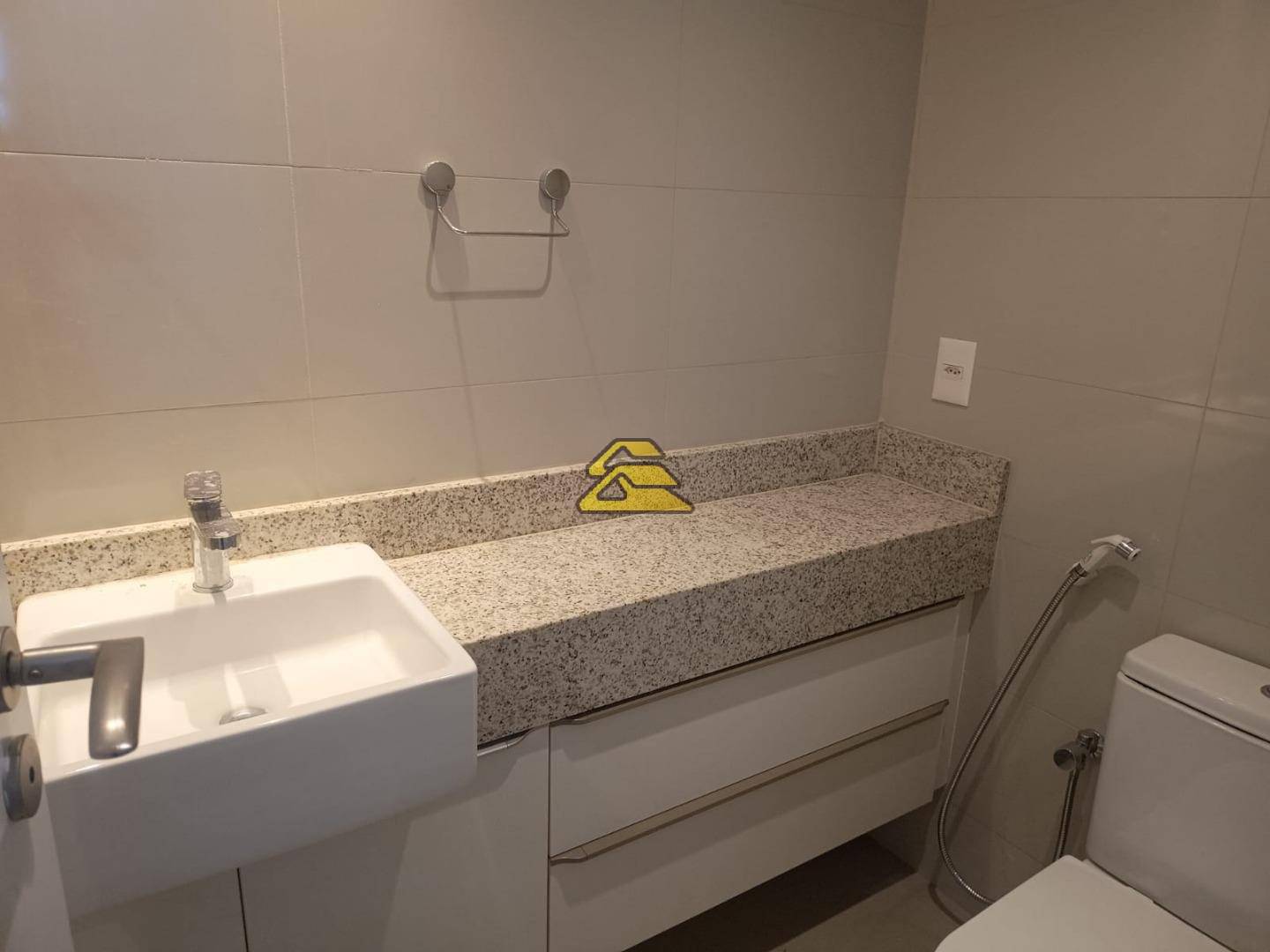 Cobertura à venda com 3 quartos, 180m² - Foto 18