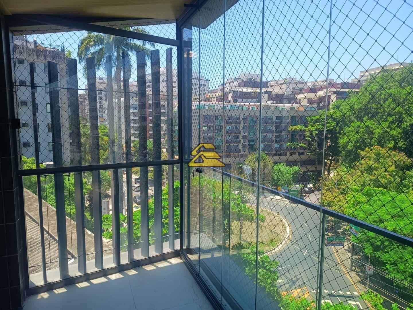 Cobertura à venda com 3 quartos, 180m² - Foto 32
