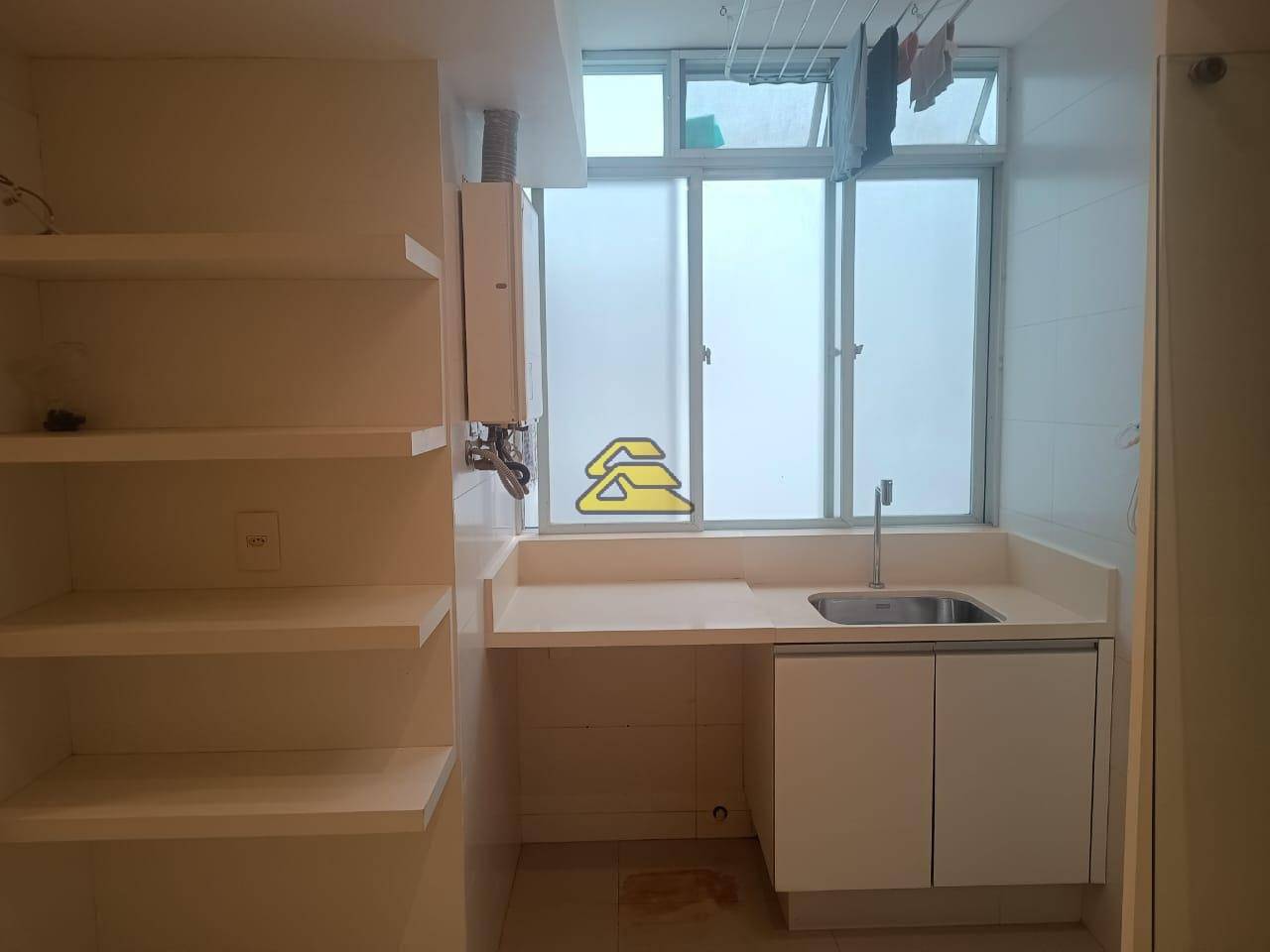 Apartamento à venda com 3 quartos, 220m² - Foto 22