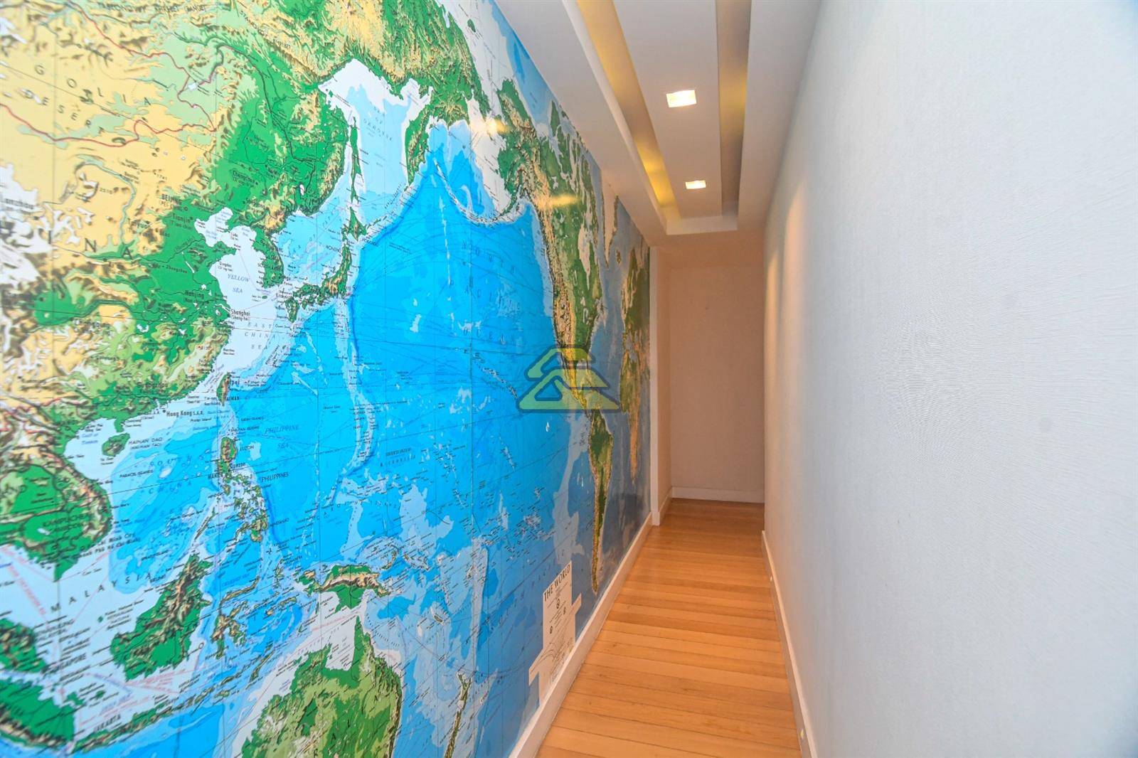 Apartamento à venda com 3 quartos, 220m² - Foto 10