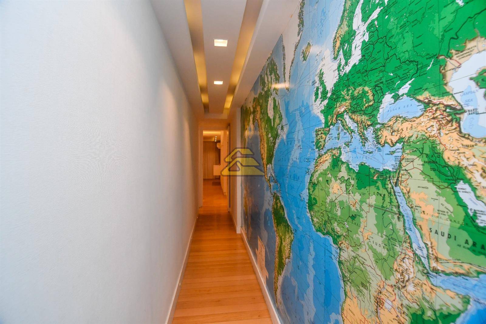 Apartamento à venda com 3 quartos, 220m² - Foto 12