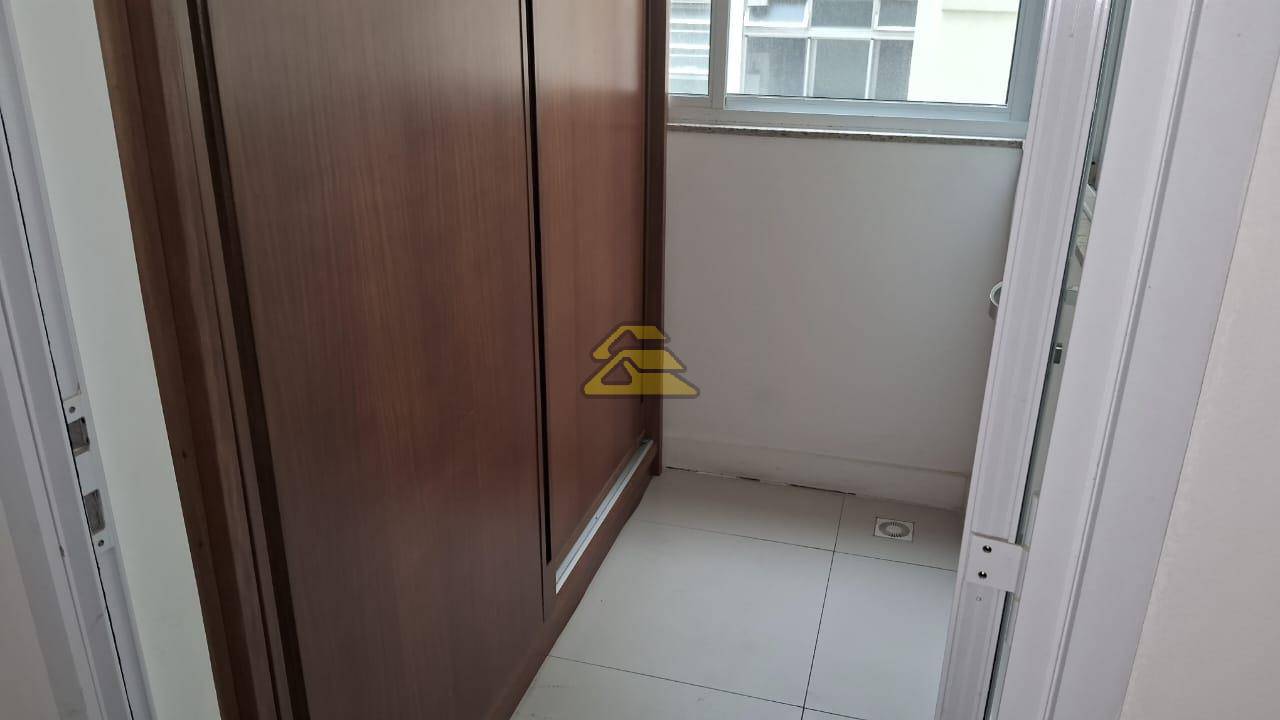 Apartamento para alugar com 4 quartos, 168m² - Foto 8