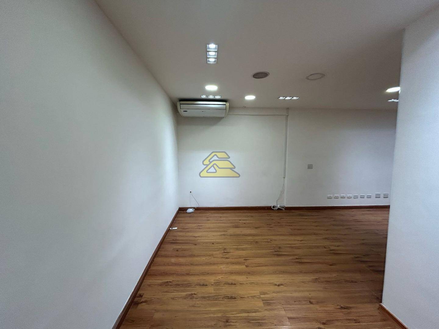 Loja-Salão para alugar, 82m² - Foto 6