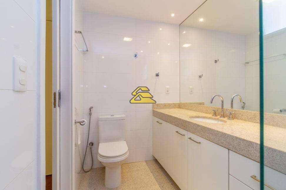 Apartamento à venda com 3 quartos, 199m² - Foto 7