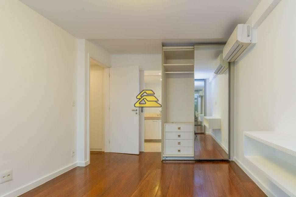 Apartamento à venda com 3 quartos, 199m² - Foto 8
