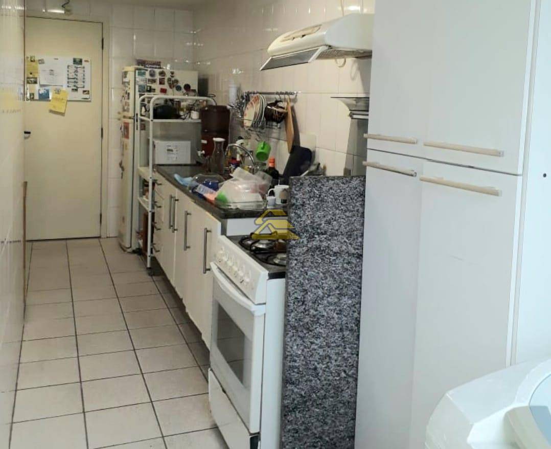 Apartamento à venda com 2 quartos, 86m² - Foto 17