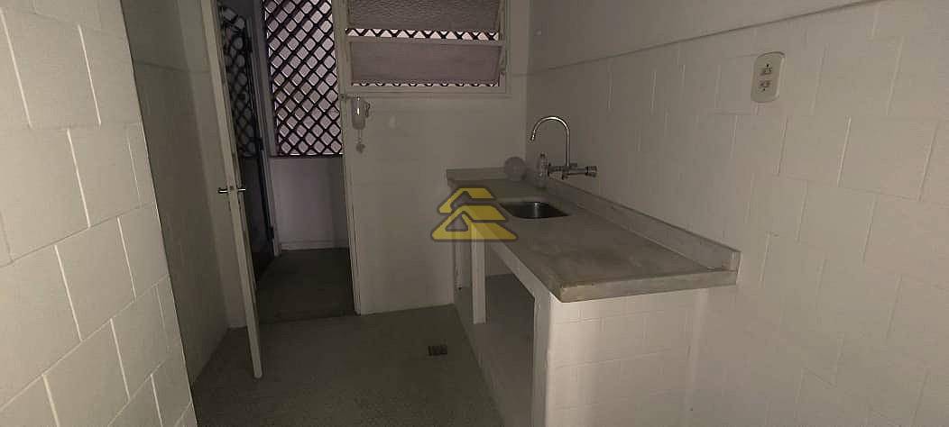 Apartamento à venda com 2 quartos, 106m² - Foto 14