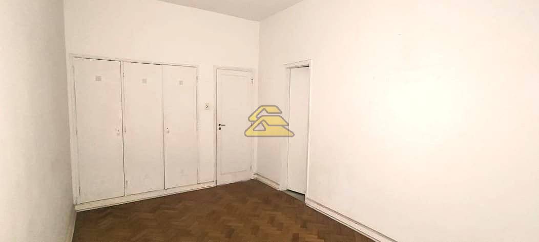 Apartamento à venda com 2 quartos, 106m² - Foto 23