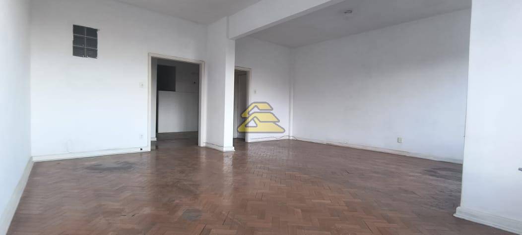 Apartamento à venda com 2 quartos, 106m² - Foto 7