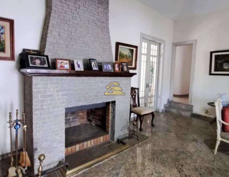 Casa à venda com 5 quartos, 2520m² - Foto 11