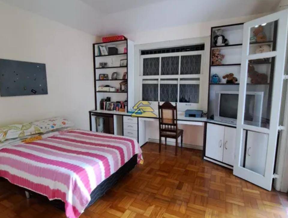 Casa à venda com 5 quartos, 2520m² - Foto 17