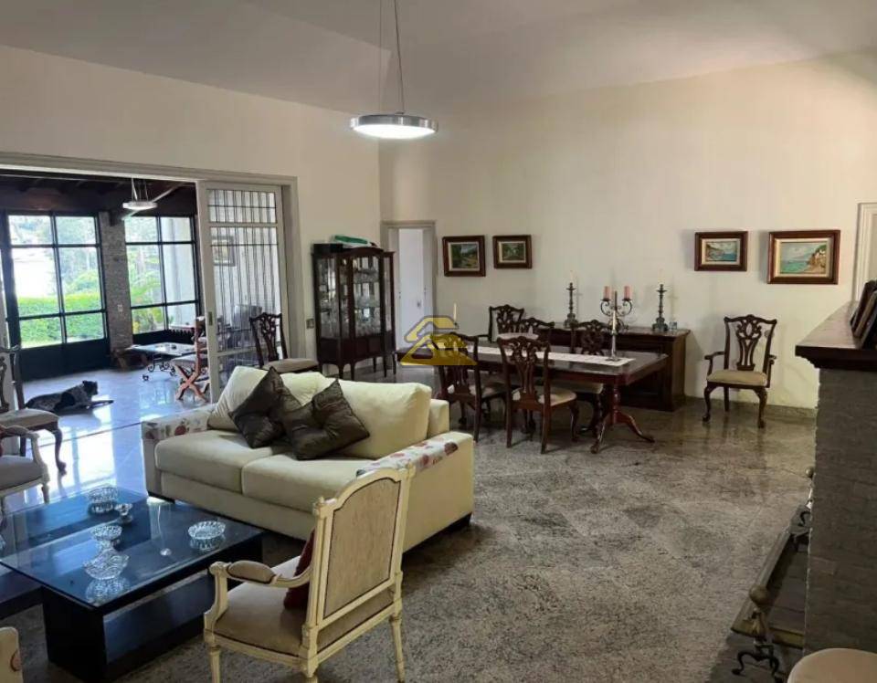 Casa à venda com 5 quartos, 2520m² - Foto 13