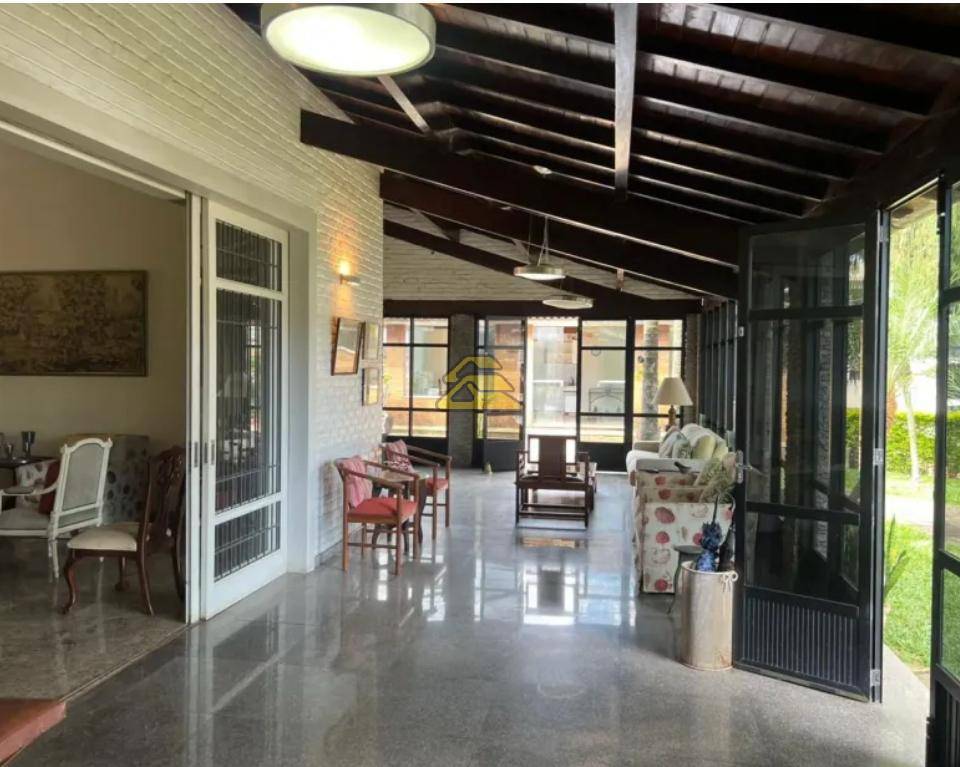 Casa à venda com 5 quartos, 2520m² - Foto 10